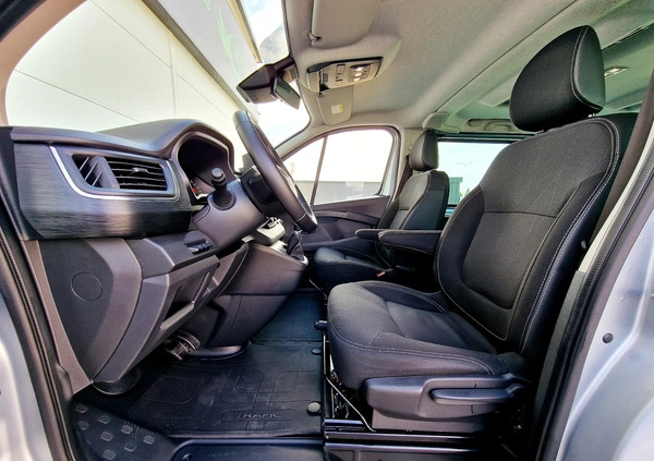 Renault Trafic cena 135900 przebieg: 250000, rok produkcji 2022 z Kalety małe 781